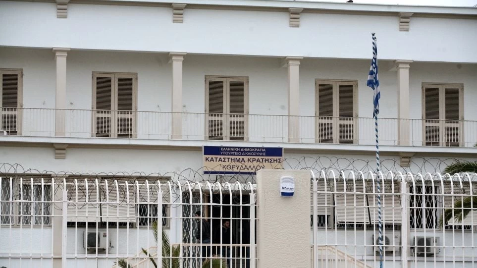 «Μαφία των φυλακών»: Αποφυλάκιση της γυναίκας που κατηγορήθηκε συμμετοχή στον εκβιασμό ποινικολόγου
